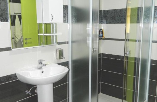 Stara Pazova Apartamento | Apartman San