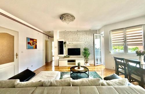 Pirot Apartamento | Apartman “Sofia”