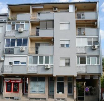 Apatin Apartamento | Apartman studio DUE