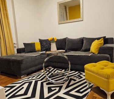 Sremska Mitrovica Apartamento | APARTMAN SUNFLOWER