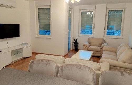 Subotica Apartamento | Apartman Tomas