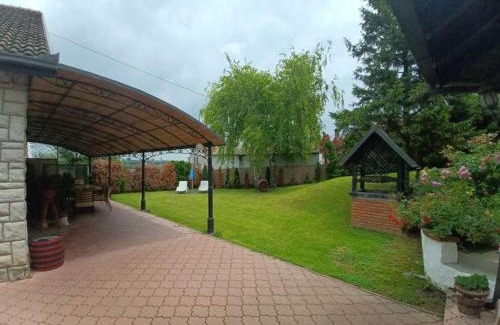 Sremski Karlovci Apartamento | Apartman u potkrovlju