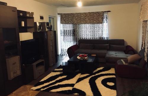 Sjenica Apartamento | Apartmani ,Bato,