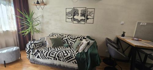Subotica Apartamento | Apartmani Djuric Grey