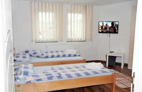 Sjenica Apartamento | Apartmani Hia