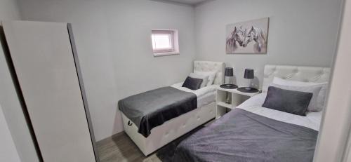 Sombor Apartamento | Apartmani i sobe Gromilovic Apartman 4