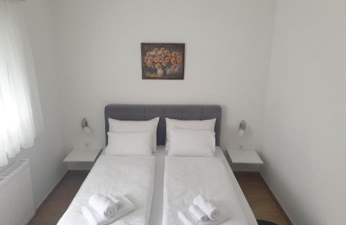 Vrdnik Apartamento | Apartmani Kruna