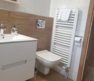 Vrdnik Apartamento | Apartmani Kruna