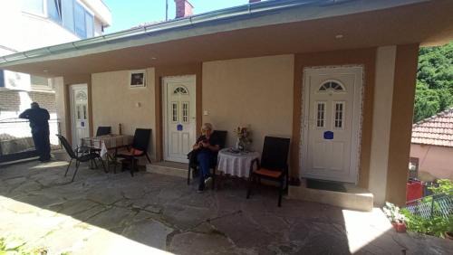 Prolomska Banja Apartamento | Apartmani Lovcen