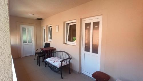 Prolomska Banja Apartamento | Apartmani Lovcen