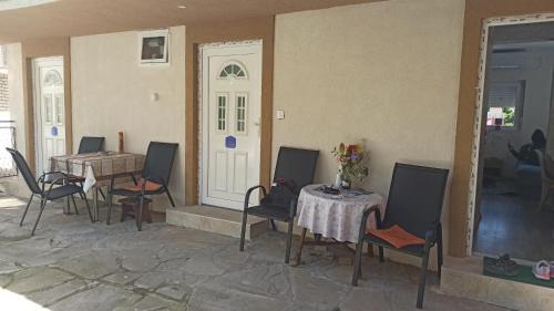 Prolomska Banja Apartamento | Apartmani Lovcen