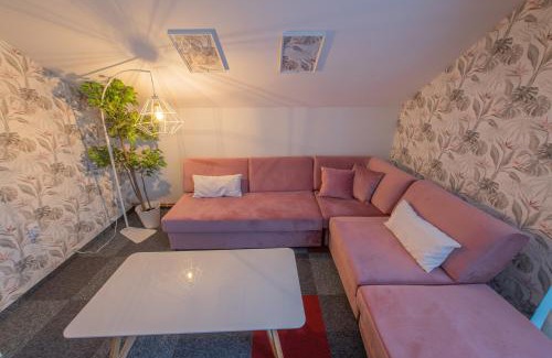 Banovo brdo Apartamento | Apartmani Maximilian