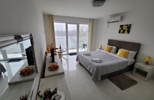 Veliko Gradiste Cama Y Desayuno | Apartmani MITIĆ