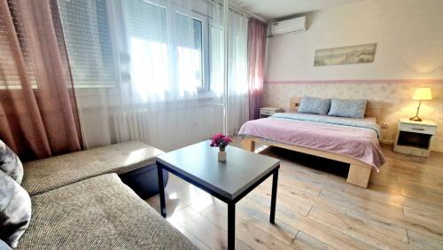 Zemun Apartamento | Apartmani Paku