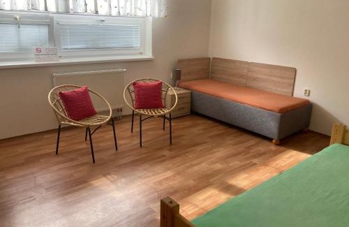 Vranov nad Toplou Apartamento | Apartmanový byt v priemyselnej zóne