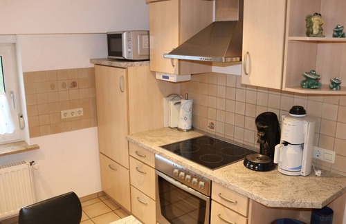Schonach im Schwarzwald Apartamento | Apartamento '73qm' con vistas a la montaña, jardín compartido y Wi-Fi