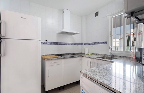 Los Gallos-Cerromolino Apartamento | Apartamento "La Jara" cerca del mar con piscina compartida y Wi-Fi