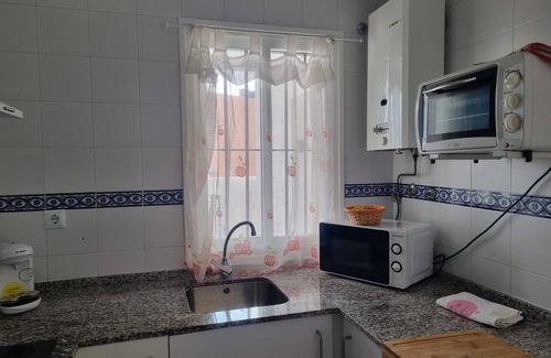 Los Gallos-Cerromolino Apartamento | Apartamento "La Jara" cerca del mar con piscina compartida y Wi-Fi