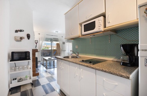 Poblado Sancti Petri Apartamento | Apartamento 'Apartamento Arrecife D' con vistas al mar, piscina compartida y Wi-Fi