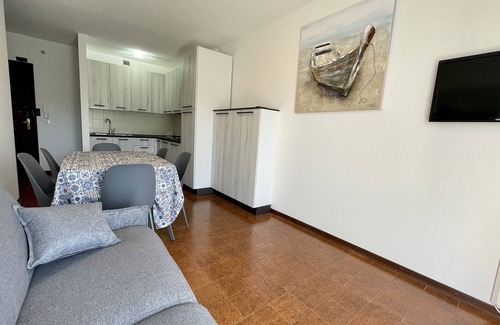 Porto Santa Margherita Apartamento | Apartamento moderno para 6 personas junto a la piscina-Beahost