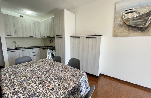 Porto Santa Margherita Apartamento | Apartamento moderno para 6 personas junto a la piscina-Beahost