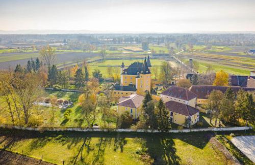 Feldkirchen an der Donau Apartamento | Apartments am Schloss Mühldorf