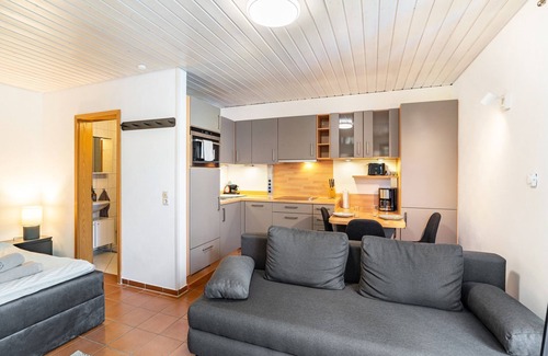 Bad Teinach-Zavelstein Apartamento | Apartamento "Ersfeld - Bad Teinach" con terraza privada y Wi-Fi