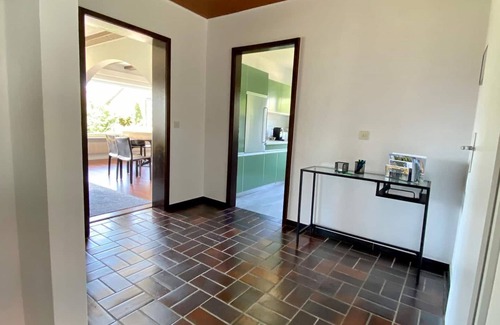 Immenstaad am Bodensee Apartamento | Apartamento 'Bungalow' con terraza privada, jardín compartido y Wi-Fi