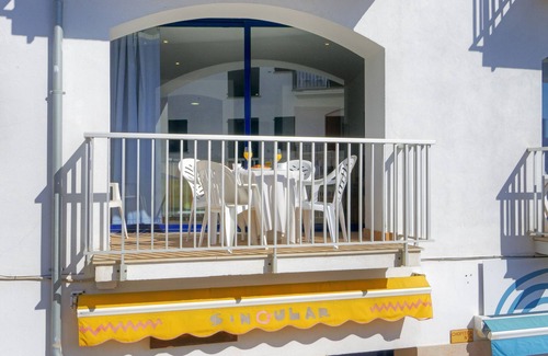 Calella de Palafrugell Apartamento | Apartamento cerca de la playa muy bien equipado y céntrico, ideal para familias