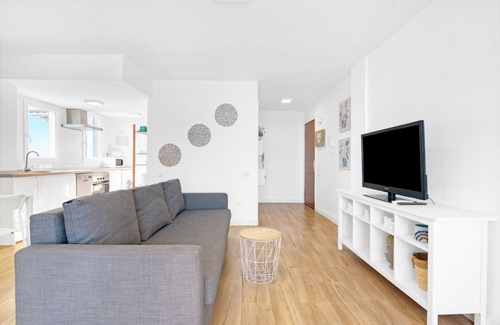 Puig Apartamento | Apartamento 'Playa Puig' con piscina compartida, Wi-Fi y aire acondicionado