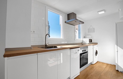 Puig Apartamento | Apartamento 'Playa Puig' con piscina compartida, Wi-Fi y aire acondicionado