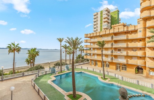 San Javier Apartamento | Apartamento 'Castillo De Mar F3 Torre Sur 2a' con vistas al mar, piscina compartida y Wi-Fi