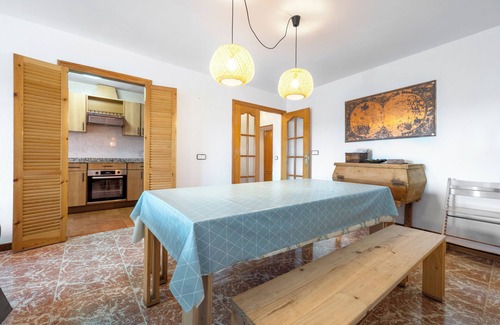 Penarroya de Tastavins Apartamento | Apartamento 'Casa El Ferrer' con vistas a la montaña, terraza privada y Wi-Fi