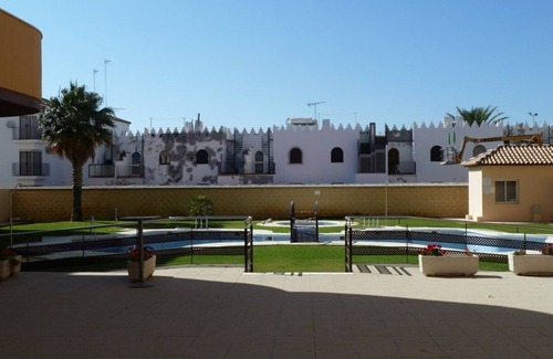 Sanlucar de Barrameda Apartamento | APARTAMENTO EN SEGUNDA LINEA DE LA PLAYA CON PISCINA