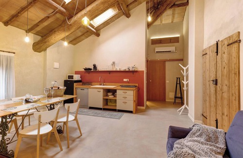 Valeggio sul Mincio Apartamento | Apartamento 'Il Bozzolo Boutique Mirabolano'donde la Relajación se une al Diseño