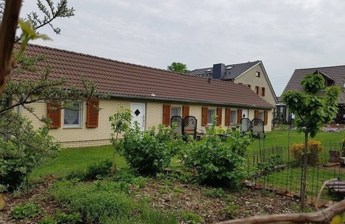 Byhleguhre Apartamento | Apartment 1, combined living room/bedroom, kitchen, shower/WC, terrace - Spreewald