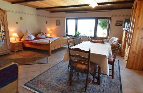 Bermel Cama Y Desayuno | Apartment 1 for 2-3 people - Pension Eifelblick