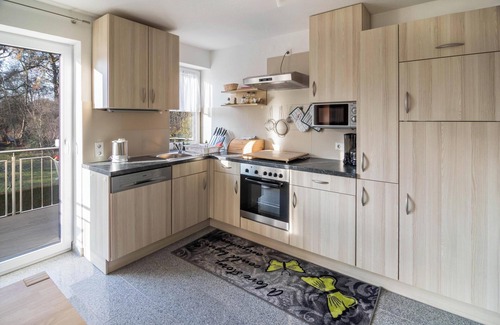 Bad Saulgau Apartamento | Apartamento 1 en "Haus Ruther" cerca del baño termal con Wi-Fi, balcón y jardín