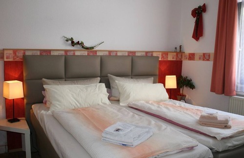 Mainz-Bingen Cama Y Desayuno | Apartamento 1 - "Riesling" - Apartamentos de azulejos