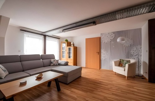 Großraschen Apartamento | Apartamento '1' con terraza compartida, jardín privado y Wi-Fi
