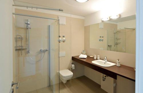 Eckernfoerde Apartamento | Apartment 13 "Möwennest", Blickrichtung offenes MeerBinnenhafen Nord