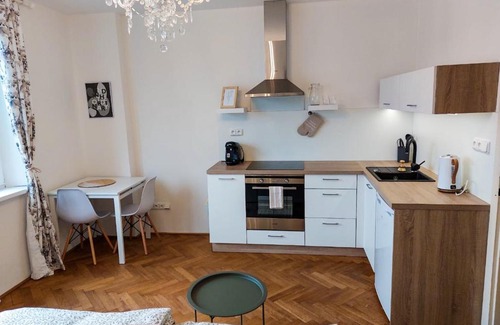 Brno Apartamento | Apartment 1935, Brno-Královo Pole