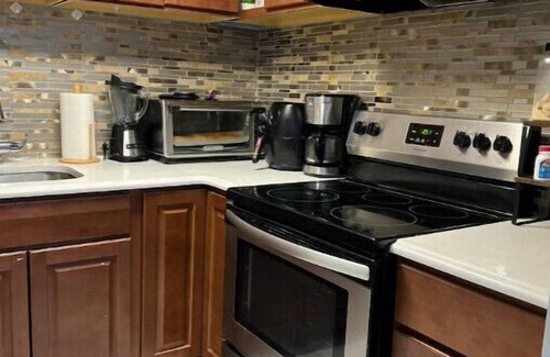 North Bergen Apartamento | Apartment 1BR 3 miles NYC Full kitchen