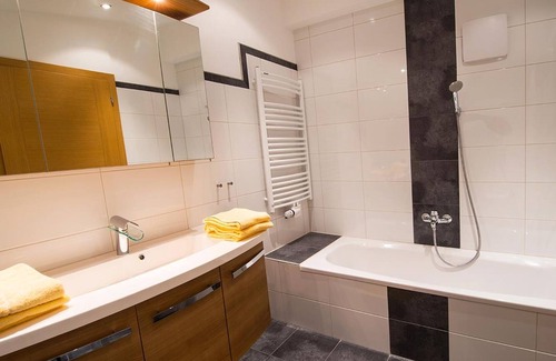 Niederau Apartamento | Apartment - 2 bedrooms, 2 bathrooms, balcony, priva - Apartments Vicky