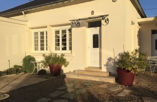 Blois Apartamento | Apartment 2 minutes from Jeu de Paume Very close to town center, quiet location