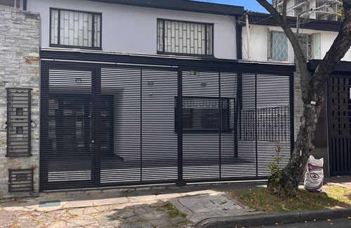 Antiguo Country Apartamento | Apartamento 26 mts. Ubicación estrategica 5 minutos de trasmilenio y ccial