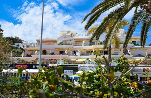 Nerja Apartamento | Apartment 2E front row, Air Condition, WLAN, Balcony sea view, Playa Burriana
