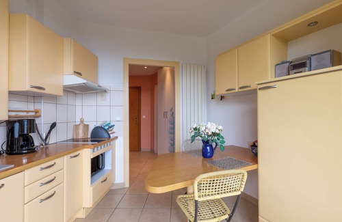 Thonon-les-Bains Apartamento | Apartamento '2p au Belvédère' con vistas al lago y balcón