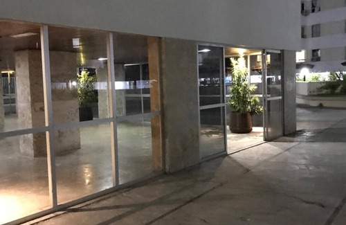 Rio Vermelho Apartamento | Apartamento 3 / 4 com 2 suítes frente ao mar