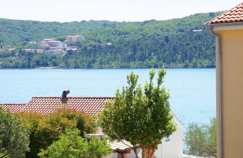 Cizici Casa | Apartment 3 - Exclusive apartment on the 2nd floor with pool
